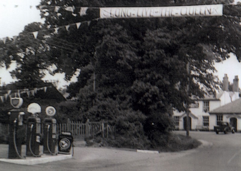 Everton Garage 1953