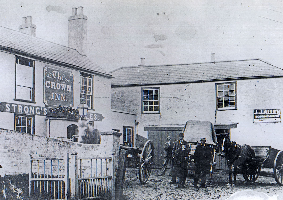 The Crown Inn, late 1800s / early 1900s  (Courtesy Gill Rowlands)